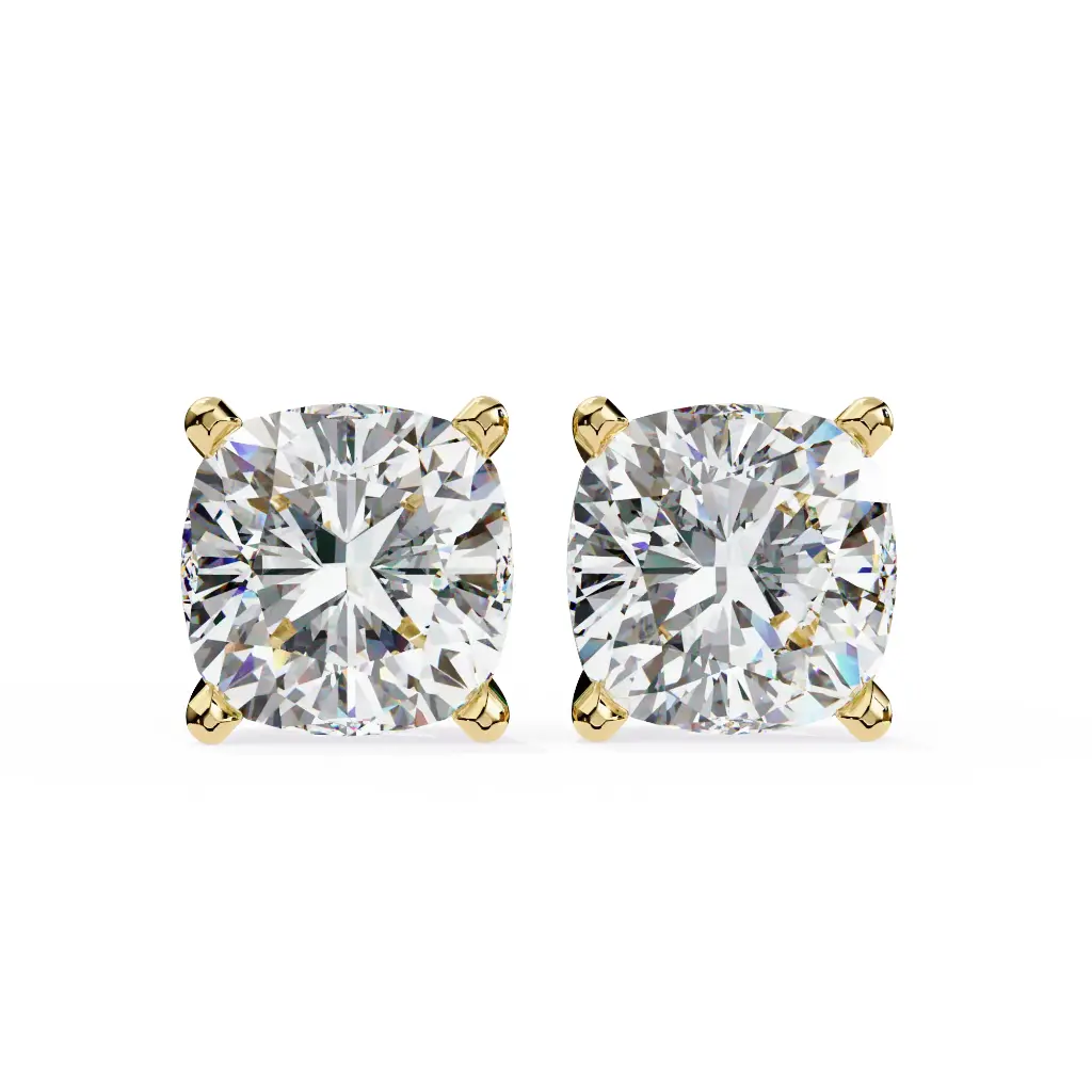 Four Prog Setting Cushion Square Cut Daimond Stud 